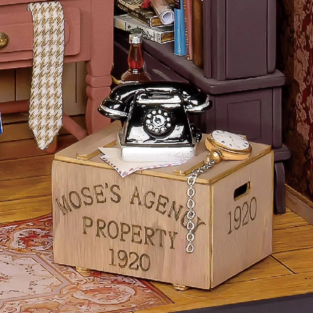 Mose's Detective Agency DIY Miniature Dollhouse