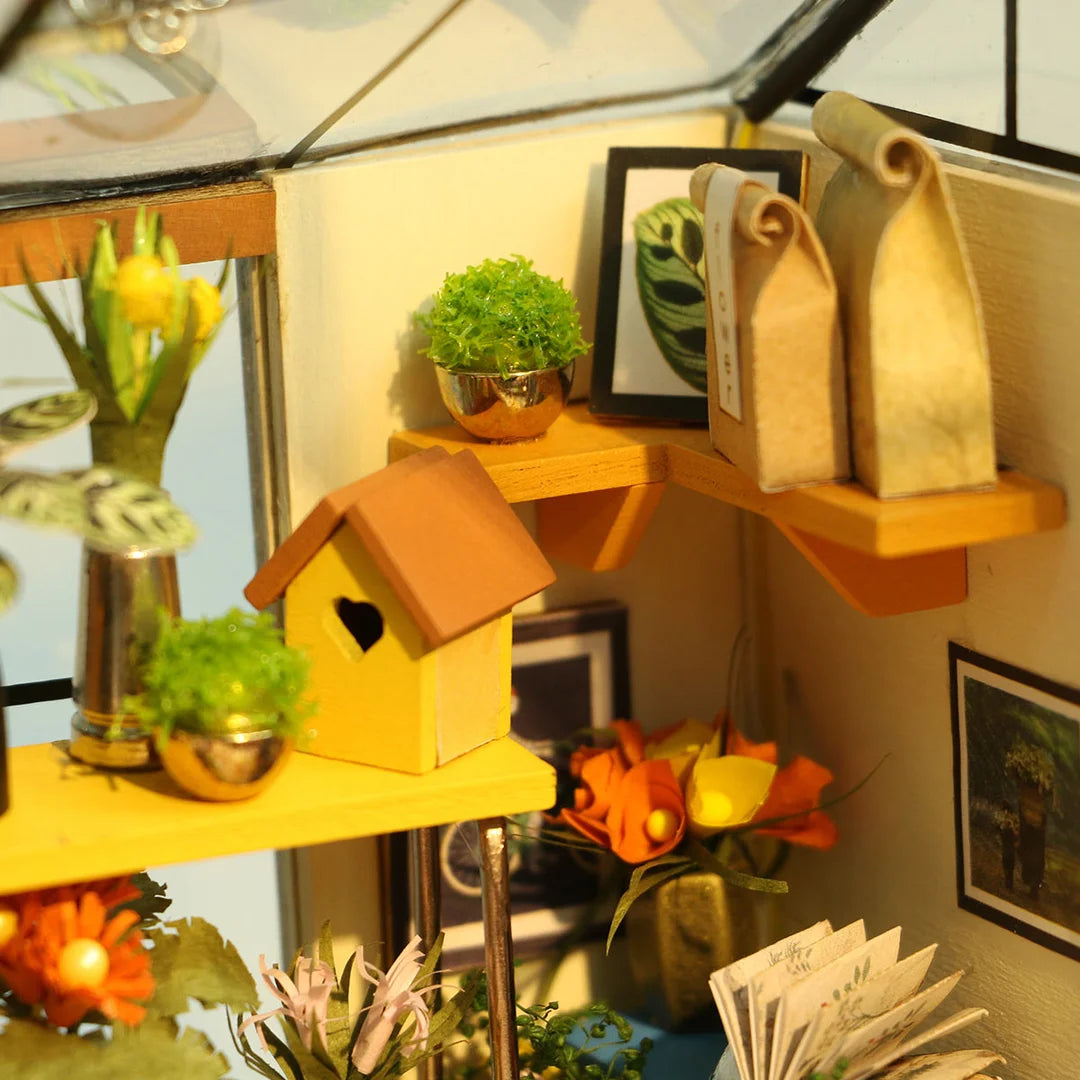 Cathy's Flower House DIY Miniature Dollhouse