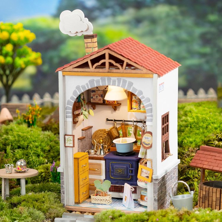 Mini Town Series Flavour Kitchen DIY Miniature Dollhouse Kit