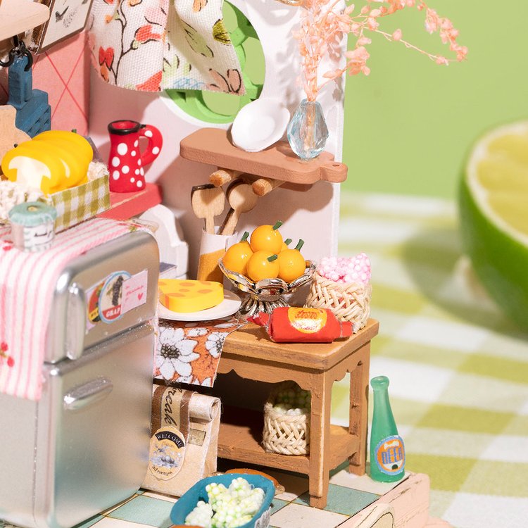 Taste Life Kitchen DIY Miniature Room Kit