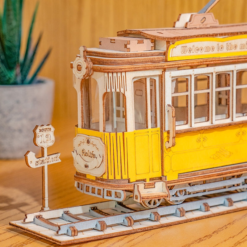 Historical Tramcar 3D Wooden Puzzle