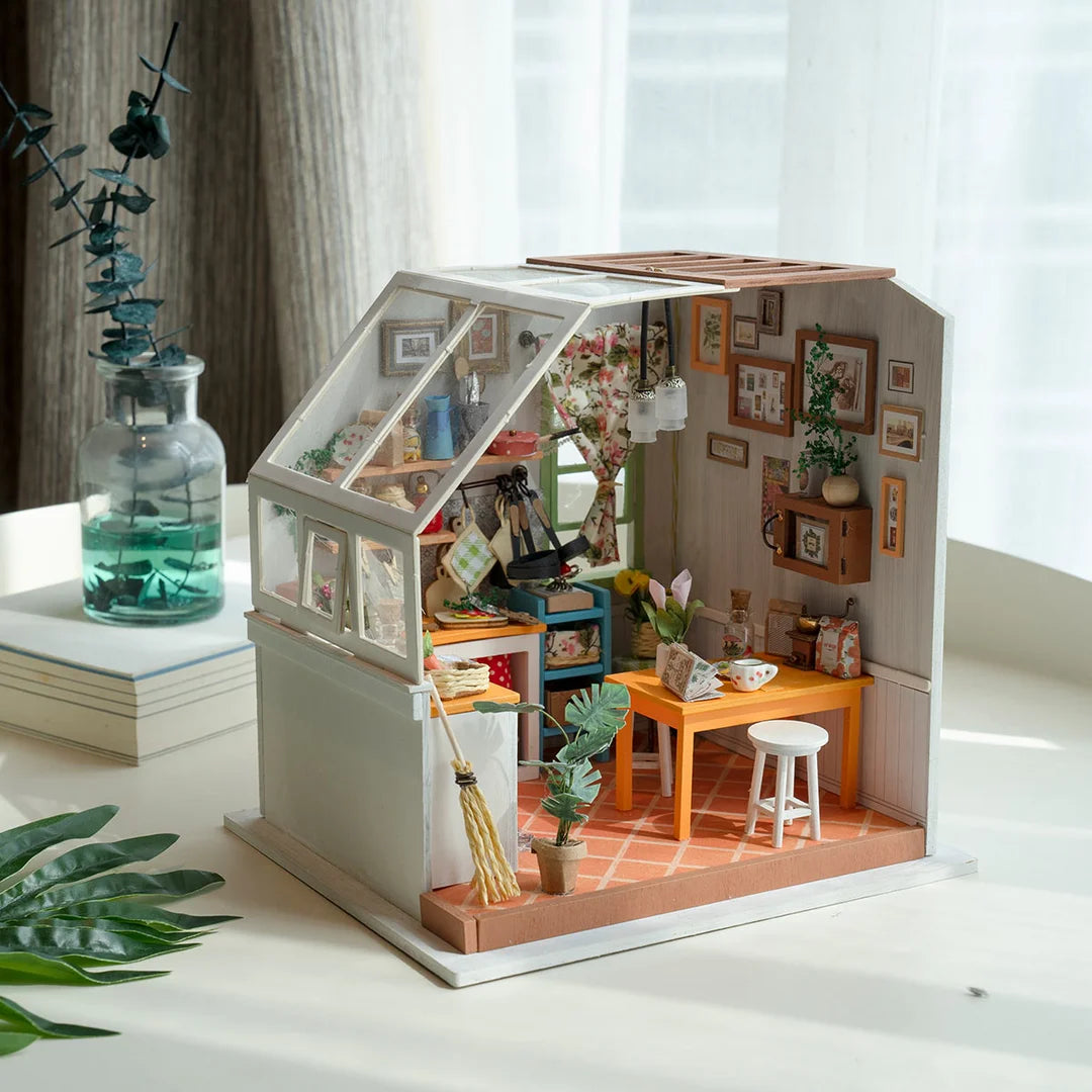 Jason's Kitchen DIY Miniature Dollhouse