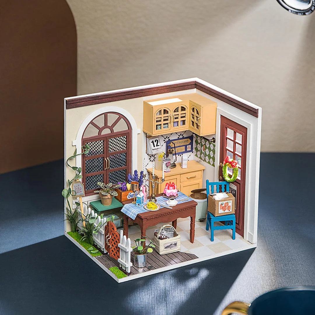 Charlie's Dining Room DIY Miniature Dollhouse