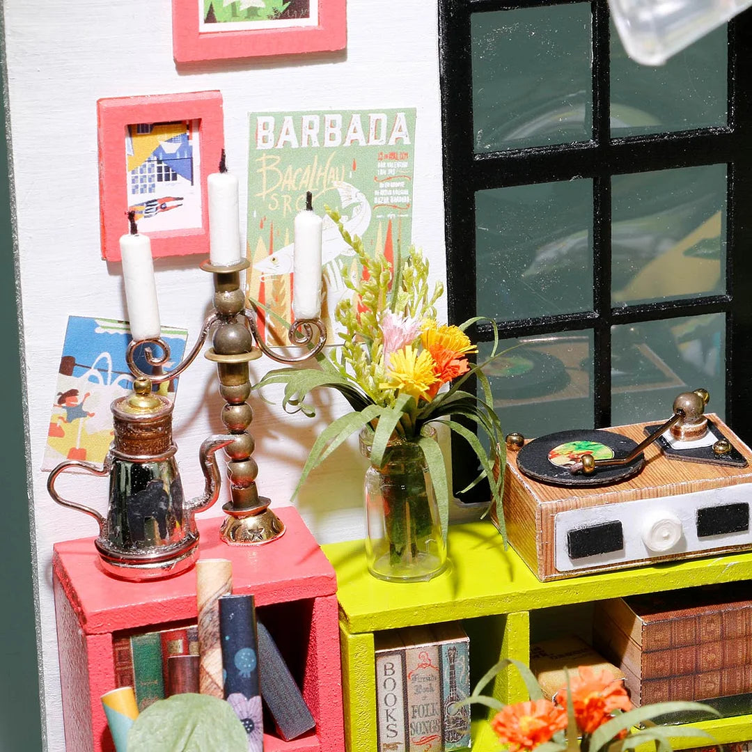 Locus's Sitting DIY Miniature Dollhouse